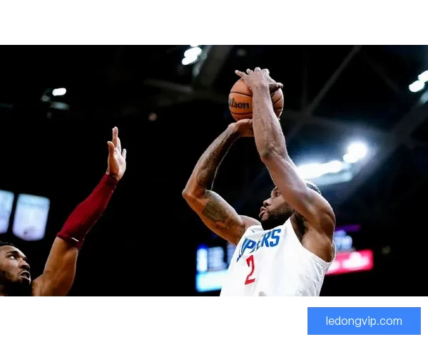 卢指导：莱昂纳德引领胜利 最后时刻要冷静避免裁判决定比赛走势